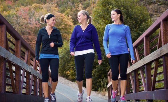  Hot Flashes Aren’t the Only Sign of Menopause: Symptoms Women Often Overlook 